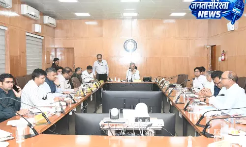 रेलवे बोर्ड के महानिदेशक संरक्षा हितेंद्र मल्होत्रा द्वारा रायपुर रेल मंडल का संरक्षा निरीक्षण रेलवे बोर्ड के महानिदेशक संरक्षा हितेंद्र मल्होत्रा द्वारा रायपुर रेल मंडल का संरक्षा निरीक्षण