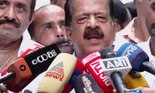 Kerala: शराब नीति पर अभी कोई फैसला नहीं, गृह मंत्री रमेश चेन्निथला का बयान