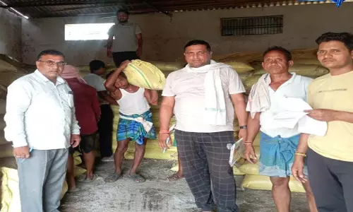 महासमुंद में 36 हजार मीट्रिक टन खाद का भंडारण, 16 हजार मीट्रिक टन से अधिक का वितरण