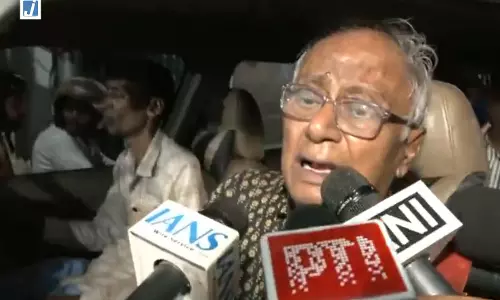 मोबाइल शॉप फायरिंग मामला: पुलिस ने बताया वसूली कॉल से जुड़ा नेटवर्क, एक आरोपी गिरफ्तार मोबाइल शॉप फायरिंग मामला: पुलिस ने बताया वसूली कॉल से जुड़ा नेटवर्क, एक आरोपी गिरफ्तार
