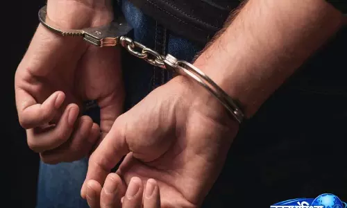 डीडी नगर मंदिर से दानपेटी चोरी का खुलासा, विधि से संघर्षरत बालक गिरफ्तार डीडी नगर मंदिर से दानपेटी चोरी का खुलासा, विधि से संघर्षरत बालक गिरफ्तार