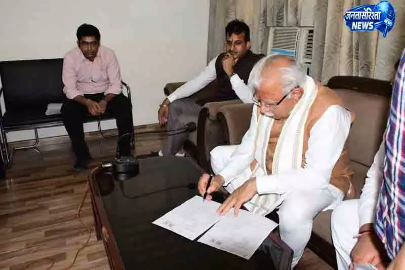 खट्टर ने Karnal को NCR से बाहर करने की संभावना खारिज की खट्टर ने Karnal को NCR से बाहर करने की संभावना खारिज की