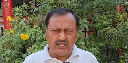 शशि थरूर को अंतरराष्ट्रीय दृष्टि भ्रम हुआ, कश्मीर के मौजूदा हालात की प्रशंसा पर भड़के कांग्रेस नेता शशि थरूर को अंतरराष्ट्रीय दृष्टि भ्रम हुआ, कश्मीर के मौजूदा हालात की प्रशंसा पर भड़के कांग्रेस नेता