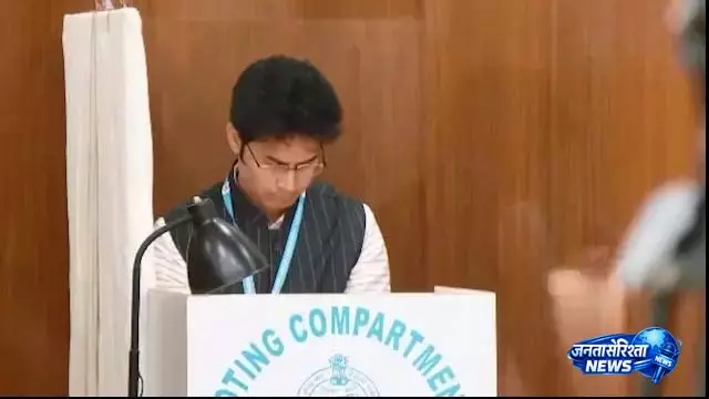 क्रॉस वोटिंग: ओडिशा के 8 BJD विधायकों को राहत क्रॉस वोटिंग: ओडिशा के 8 BJD विधायकों को राहत