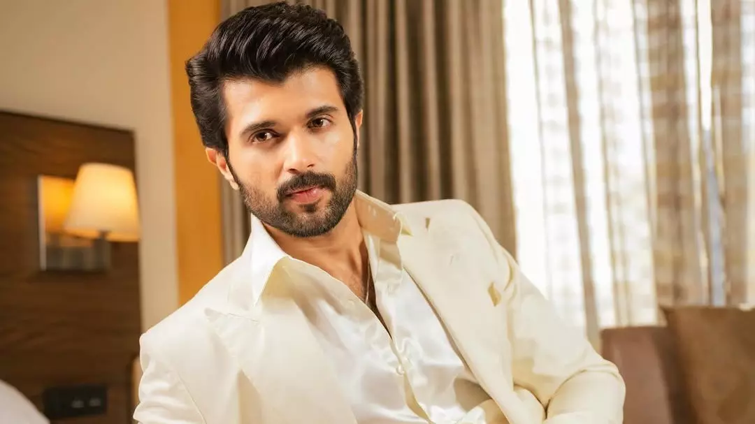 Vijay Deverakonda ने बताया थिएटर ने कैसे बदली उनकी जिंदगी Vijay Deverakonda ने बताया थिएटर ने कैसे बदली उनकी जिंदगी