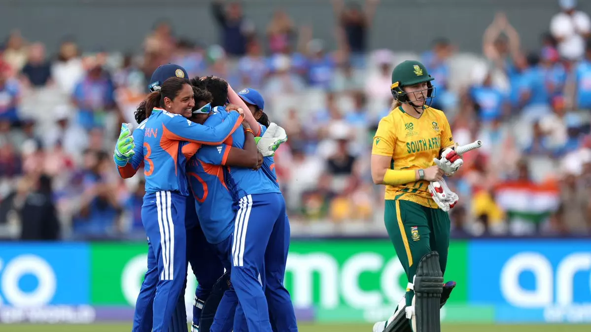 Womens T20 WC: सेमीफाइनल की दौड़ तेज, दावेदार निर्णायक आखिरी हफ़्ते में पहुँचे Womens T20 WC: सेमीफाइनल की दौड़ तेज, दावेदार निर्णायक आखिरी हफ़्ते में पहुँचे