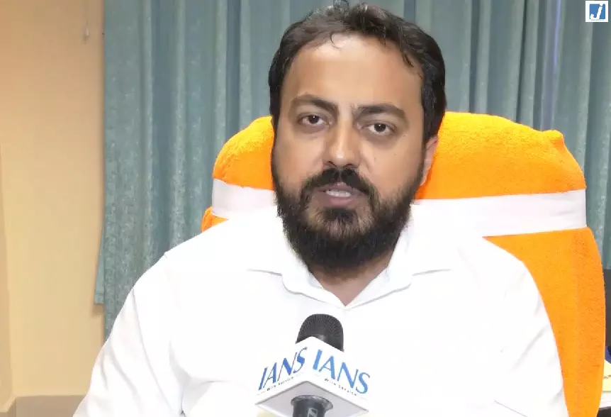 स्पोर्ट्स यूनिवर्सिटी की घोषणा से खिलाड़ियों को मिलेगा नया मंच स्पोर्ट्स यूनिवर्सिटी की घोषणा से खिलाड़ियों को मिलेगा नया मंच