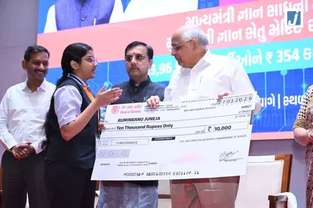 गुजरात में शिक्षा योजना के तहत छात्राओं की उपस्थिति और साइंस में दाखिले बढ़े गुजरात में शिक्षा योजना के तहत छात्राओं की उपस्थिति और साइंस में दाखिले बढ़े
