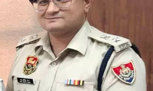 Gurugram लापरवाही पर दो SPO बर्खास्त, दो पुलिसकर्मी सस्पेंड Gurugram लापरवाही पर दो SPO बर्खास्त, दो पुलिसकर्मी सस्पेंड