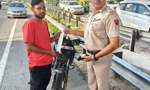 Gurugram 2.36 लाख रुपये के 107 चालान न भरने पर बाइक ज़ब्त