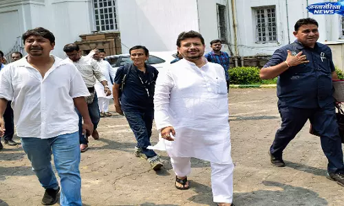 ‘असली TMC’ का बड़ा दावा, कोलकाता बैठक में अभिषेक बनर्जी को पार्टी से सस्पेंड करने का फैसला