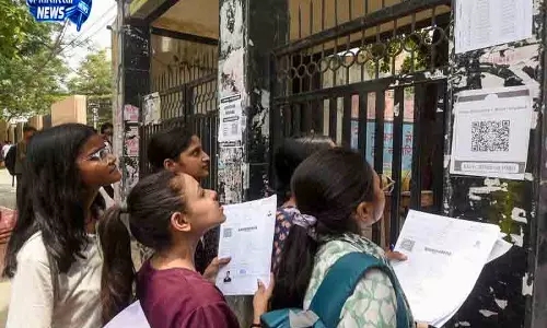 Delhi NEET री-एग्जाम में फिजिक्स सबसे कठिन Delhi NEET री-एग्जाम में फिजिक्स सबसे कठिन