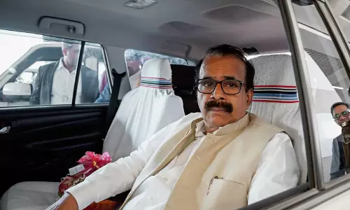 मोदी के राज्य मंत्री जॉर्ज कुरियन का इस्तीफा राष्ट्रपति भवन से मंजूर मोदी के राज्य मंत्री जॉर्ज कुरियन का इस्तीफा राष्ट्रपति भवन से मंजूर
