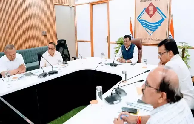 Dehradun: केदारनाथ और हेमकुंड साहिब में रोपवे परियोजनाएं तेज होंगी