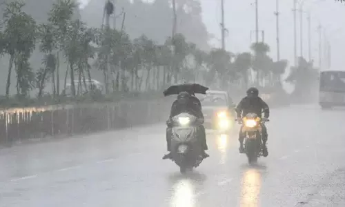 Hyderabad : झमाझम बारिश, कई इलाकों में भारी वर्षा