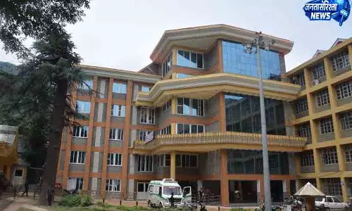 कुल्लू अस्पताल में सी-सेक्शन के बाद महिला की जान गई कुल्लू अस्पताल में सी-सेक्शन के बाद महिला की जान गई