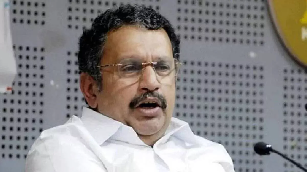 स्वास्थ्य संबंधी बढ़ती चिंताओं के बीच शीर्ष अधिकारियों को राजधानी बुलाया गया स्वास्थ्य संबंधी बढ़ती चिंताओं के बीच शीर्ष अधिकारियों को राजधानी बुलाया गया