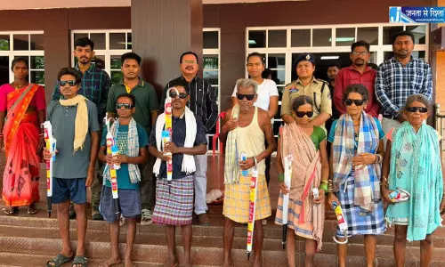 अंधेरे से उजाले की ओर सुकमा, 42 ग्रामीणों का हुआ मुफ्त मोतियाबिंद ऑपरेशन अंधेरे से उजाले की ओर सुकमा, 42 ग्रामीणों का हुआ मुफ्त मोतियाबिंद ऑपरेशन