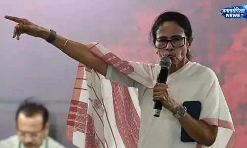 ममता बनर्जी की आय को लेकर जांच तेज ममता बनर्जी की आय को लेकर जांच तेज