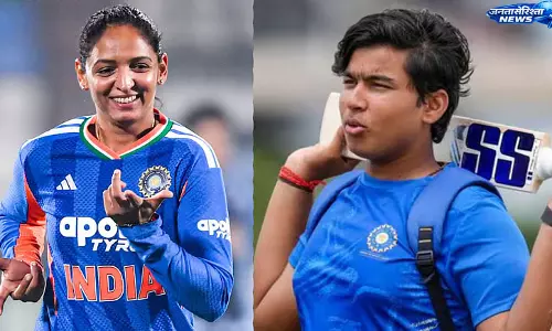 क्लाइव लॉयड ने वैभव सूर्यवंशी की तारीफ की, युवा बल्लेबाज़ की आक्रामक पारी से बढ़ी चर्चा क्लाइव लॉयड ने वैभव सूर्यवंशी की तारीफ की, युवा बल्लेबाज़ की आक्रामक पारी से बढ़ी चर्चा