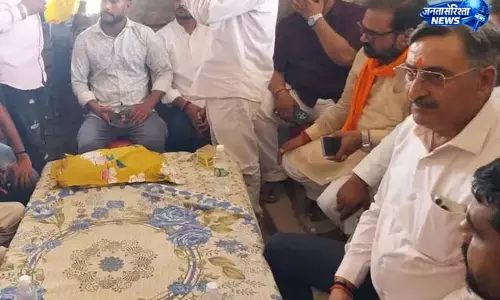 भरत तिवारी केस: “न्याय मिलने तक आंदोलन जारी रहेगा” भरत तिवारी केस: “न्याय मिलने तक आंदोलन जारी रहेगा”