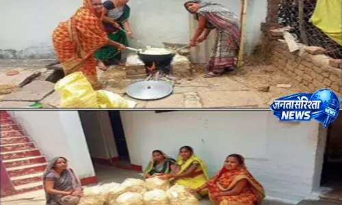 चावल पापड़ उद्योग से आत्मनिर्भरता की ओर बढ़ती हुई ग्रामीण महिलाएं चावल पापड़ उद्योग से आत्मनिर्भरता की ओर बढ़ती हुई ग्रामीण महिलाएं