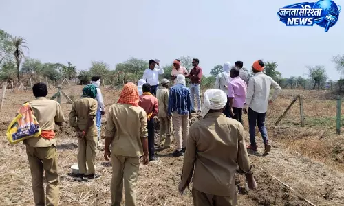 खेलगांव खम्हरिया में स्टेडियम निर्माण के लिए 16 एकड़ भूमि का सीमांकन खेलगांव खम्हरिया में स्टेडियम निर्माण के लिए 16 एकड़ भूमि का सीमांकन