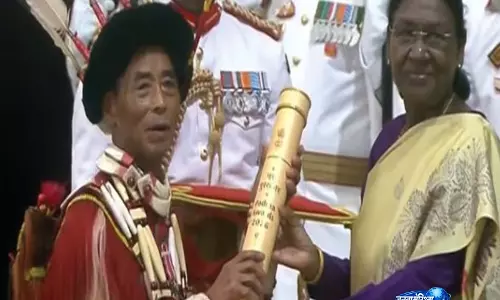 नागालैंड के गुरु संग्युसांग पोंगनर को पद्म श्री, CM रियो ने दी बधाई नागालैंड के गुरु संग्युसांग पोंगनर को पद्म श्री, CM रियो ने दी बधाई