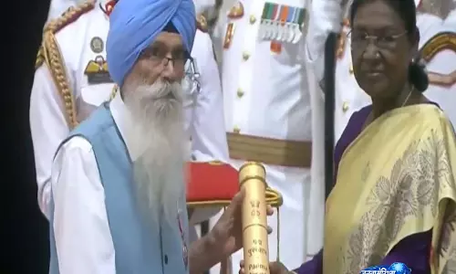 पूर्व IPS अधिकारी सरदार इंदरजीत सिंह सिद्धू को पद्म श्री, स्वच्छता अभियान में योगदान पूर्व IPS अधिकारी सरदार इंदरजीत सिंह सिद्धू को पद्म श्री, स्वच्छता अभियान में योगदान
