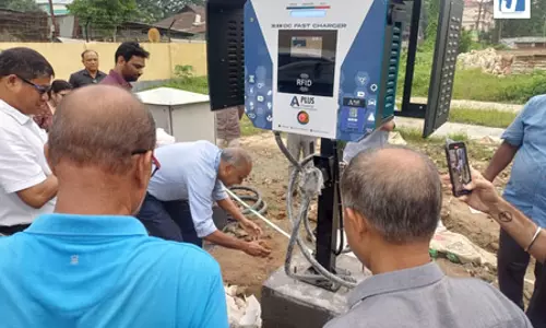 अगरतला में ईवी इंफ्रास्ट्रक्चर को बढ़ावा, आधुनिक चार्जिंग स्टेशन का उद्घाटन अगरतला में ईवी इंफ्रास्ट्रक्चर को बढ़ावा, आधुनिक चार्जिंग स्टेशन का उद्घाटन