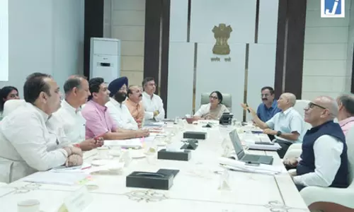 दिल्ली सरकार ने 2.7 लाख कंस्ट्रक्शन वर्कर्स और उनके परिजनों के लिए हेल्थ स्कीम शुरू की