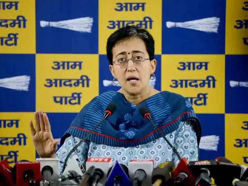 Delhi आतिशी का BJP पर हमला: बिजली मुद्दे पर आरोप Delhi आतिशी का BJP पर हमला: बिजली मुद्दे पर आरोप