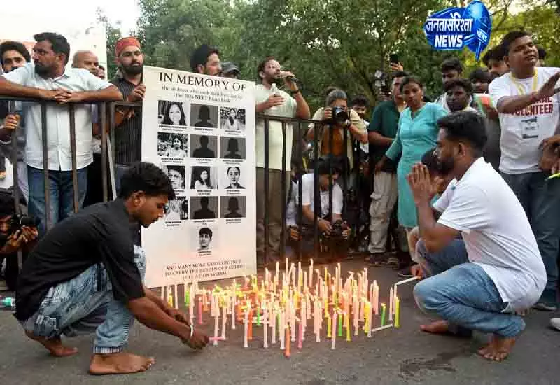 Delhi शिक्षा मंत्री के इस्तीफे तक विरोध जारी: CJP संस्थापक Delhi शिक्षा मंत्री के इस्तीफे तक विरोध जारी: CJP संस्थापक