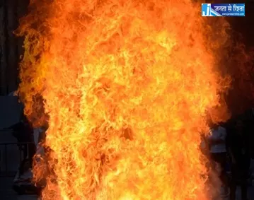 फार्मा सिटी में भीषण आग, 2 मजदूरों की मौत, कई घायल फार्मा सिटी में भीषण आग, 2 मजदूरों की मौत, कई घायल