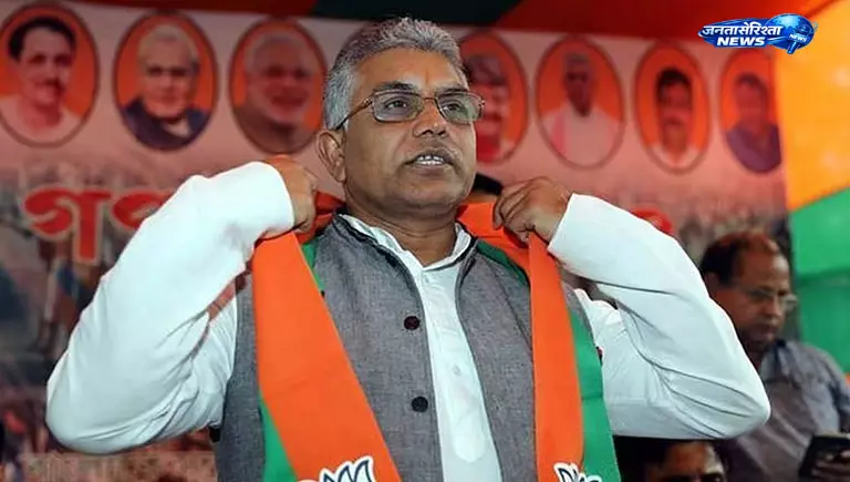 दिलीप घोष का TMC पर तीखा हमला, कहा– “सर्कस पार्टी बन गई है तृणमूल कांग्रेस” दिलीप घोष का TMC पर तीखा हमला, कहा– “सर्कस पार्टी बन गई है तृणमूल कांग्रेस”