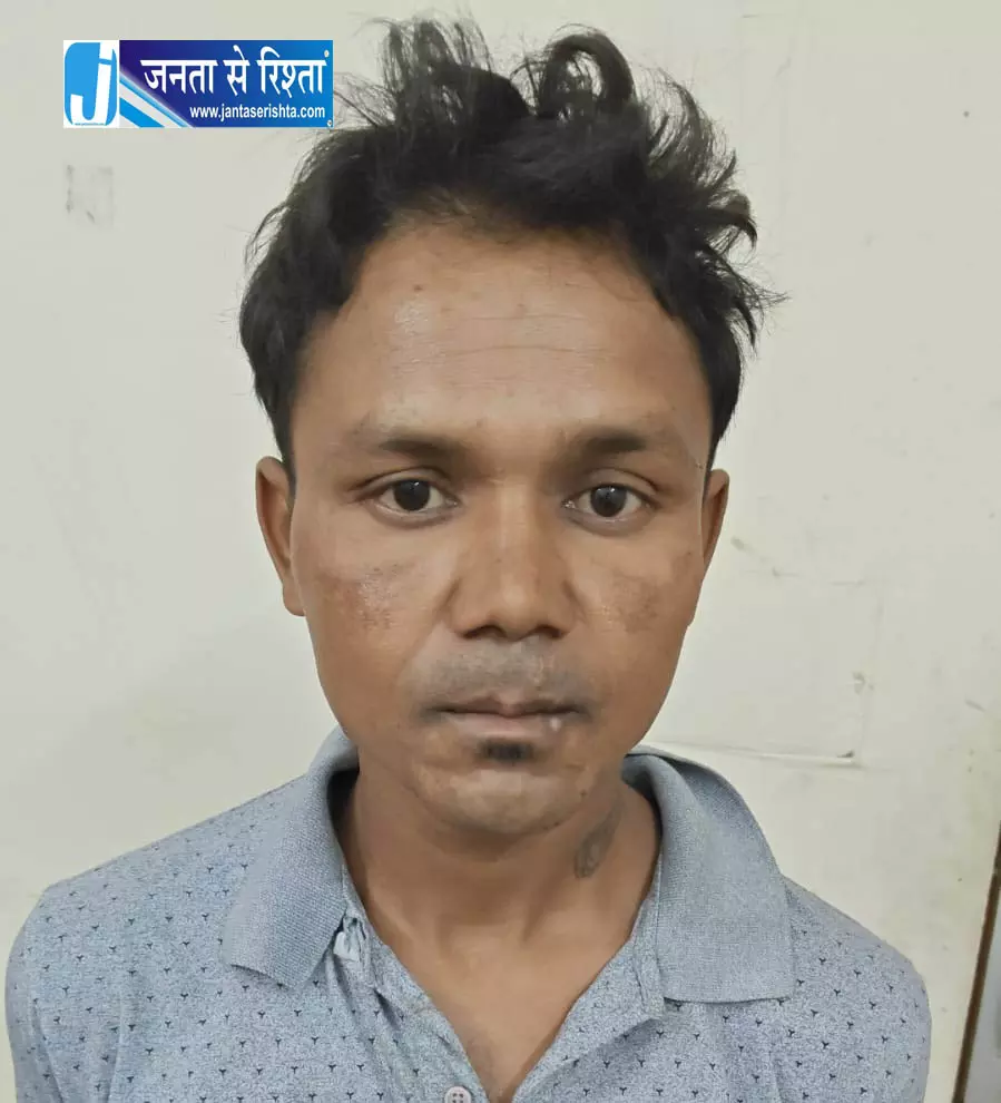 गोलबाजार से एक्टिवा वाहन चोरी करने वाला आरोपी गिरफ्तार गोलबाजार से एक्टिवा वाहन चोरी करने वाला आरोपी गिरफ्तार