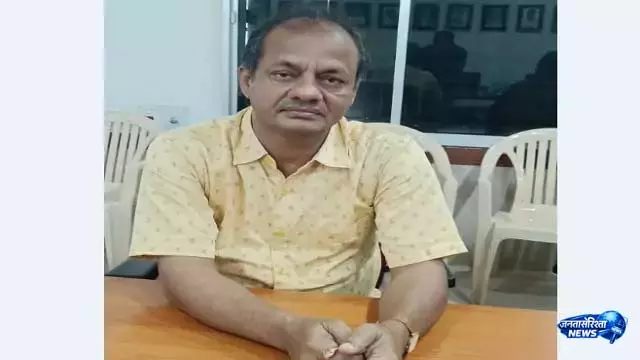 DA मामले में संबलपुर CADA के एग्जीक्यूटिव इंजीनियर की संपत्तियों पर ओडिशा विजिलेंस की छापेमारी DA मामले में संबलपुर CADA के एग्जीक्यूटिव इंजीनियर की संपत्तियों पर ओडिशा विजिलेंस की छापेमारी