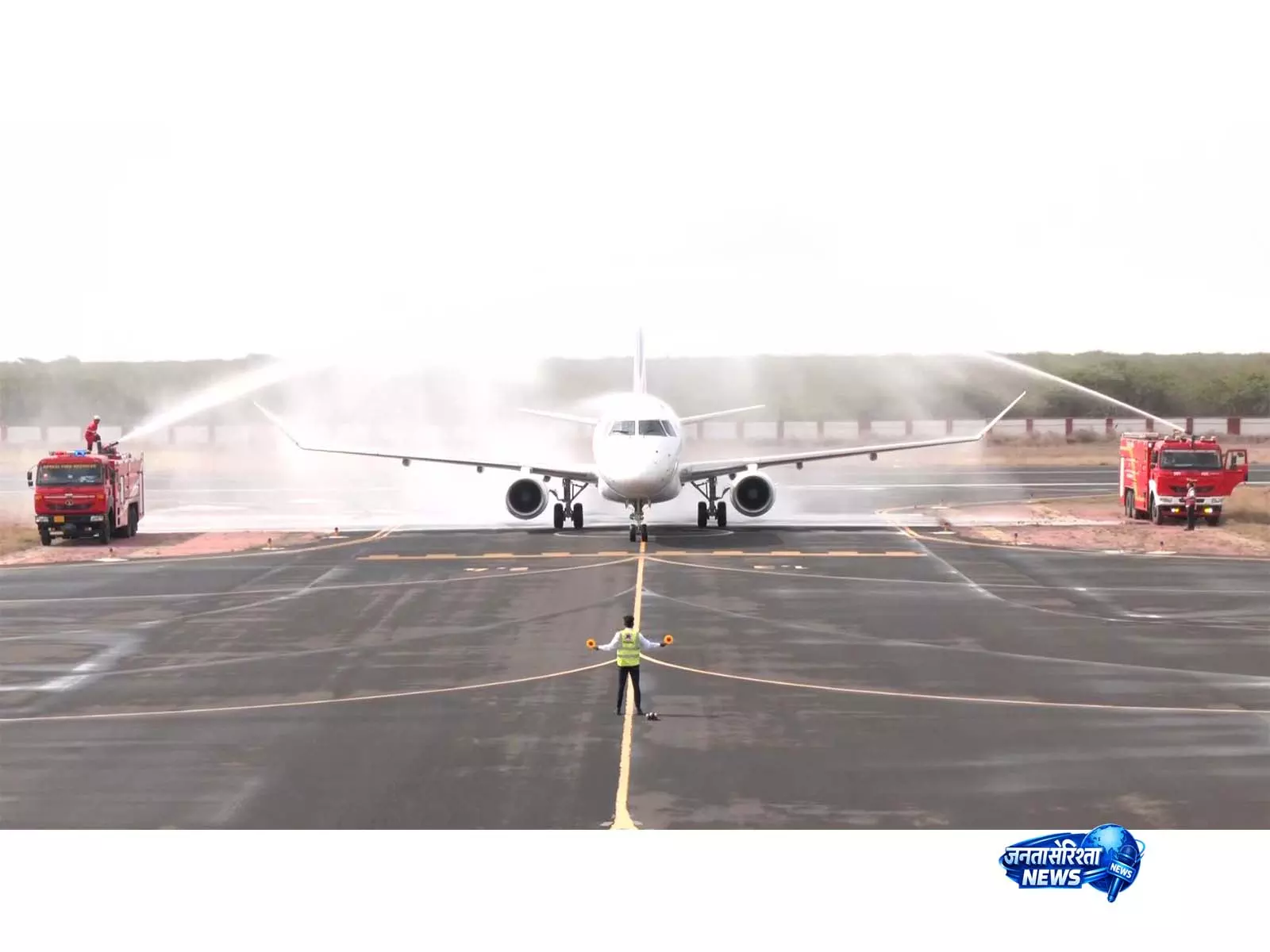 Mundra Airport से कमर्शियल उड़ानें शुरू, बना बड़ा बिजनेस हब