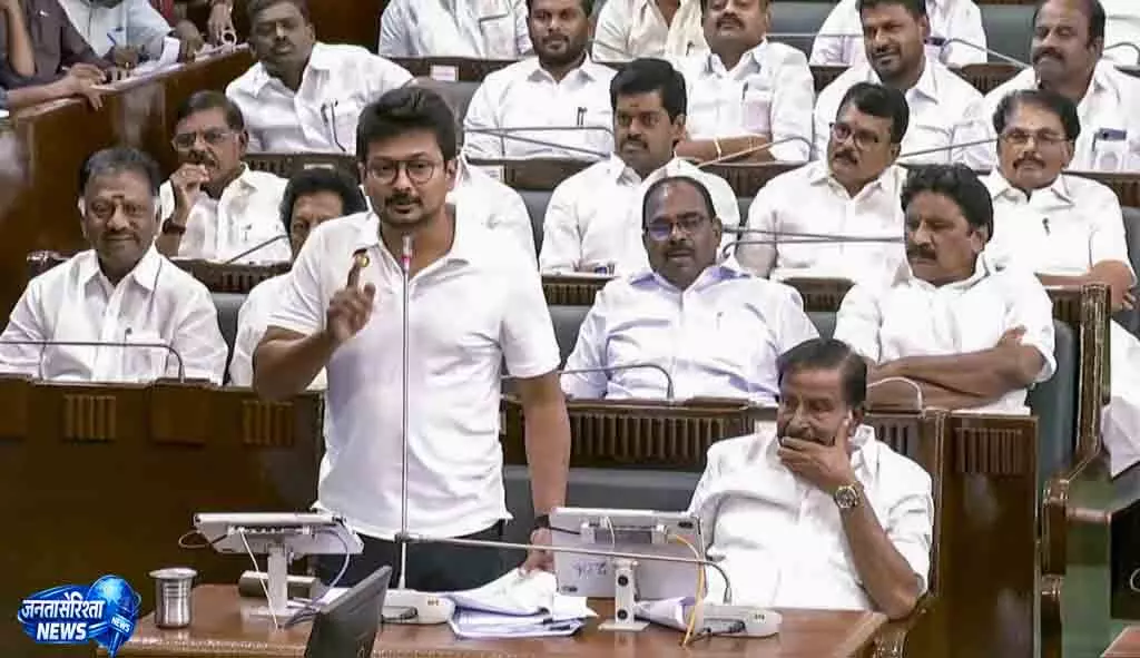 Tamil Nadu सदन में राजनीतिक टकराव Tamil Nadu सदन में राजनीतिक टकराव