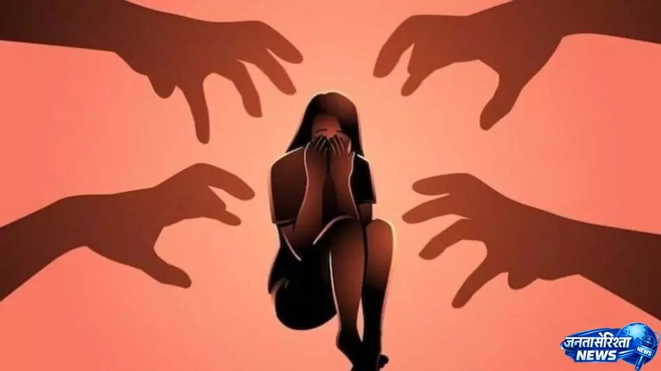 इंस्टाग्राम पर हुई दोस्ती बनी मुसीबत! महिला ने लगाया रेप, ब्लैकमेलिंग और धर्म परिवर्तन के दबाव का आरोप इंस्टाग्राम पर हुई दोस्ती बनी मुसीबत! महिला ने लगाया रेप, ब्लैकमेलिंग और धर्म परिवर्तन के दबाव का आरोप