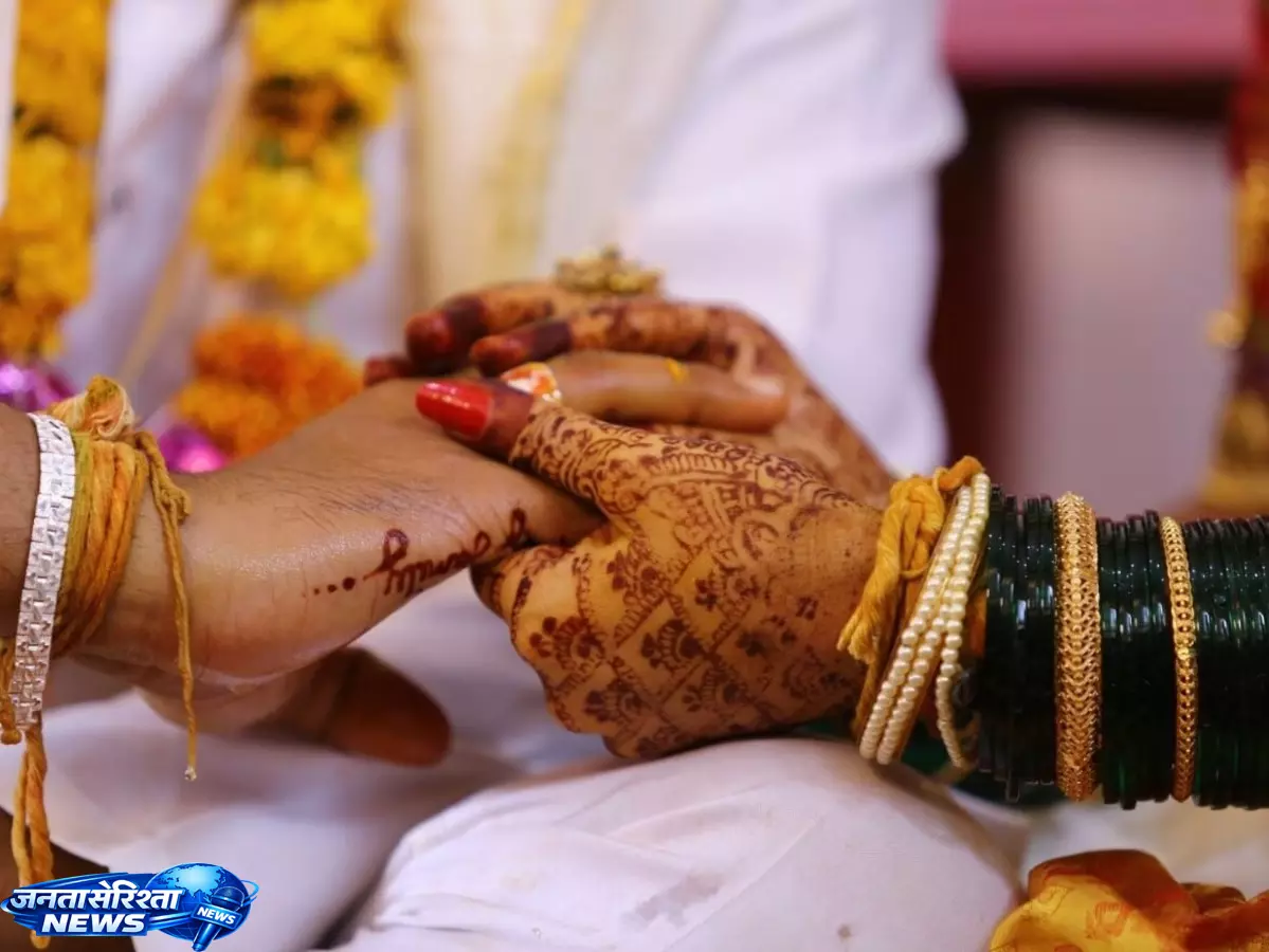 7वें भाव में चंद्रमा से जीवनसाथी के गुण जानें 7वें भाव में चंद्रमा से जीवनसाथी के गुण जानें