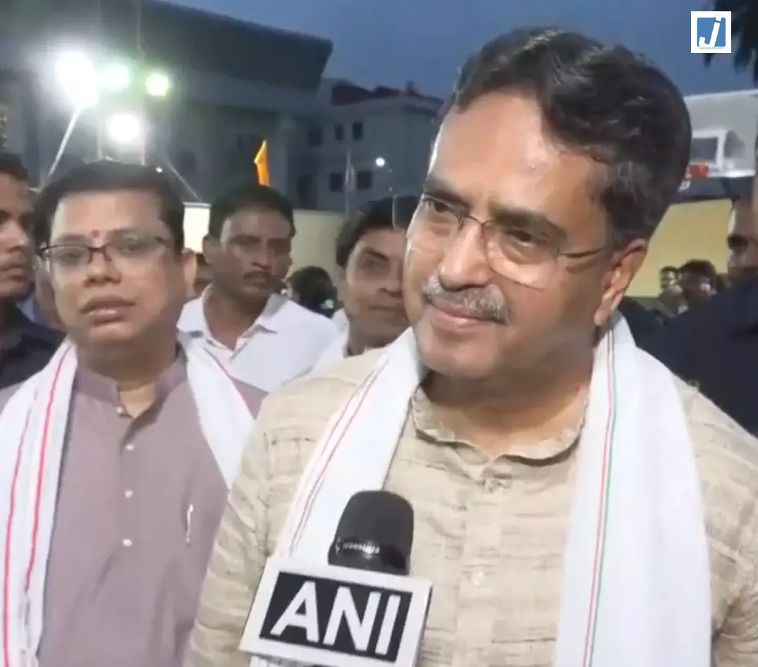 खेलों से फिटनेस और नशामुक्ति का संदेश, माणिक साहा ने युवाओं को किया प्रेरित खेलों से फिटनेस और नशामुक्ति का संदेश, माणिक साहा ने युवाओं को किया प्रेरित