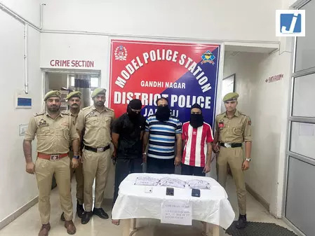 नशा मुक्त भारत अभियान के तहत बड़ी सफलता, लाखों की हेरोइन बरामद नशा मुक्त भारत अभियान के तहत बड़ी सफलता, लाखों की हेरोइन बरामद