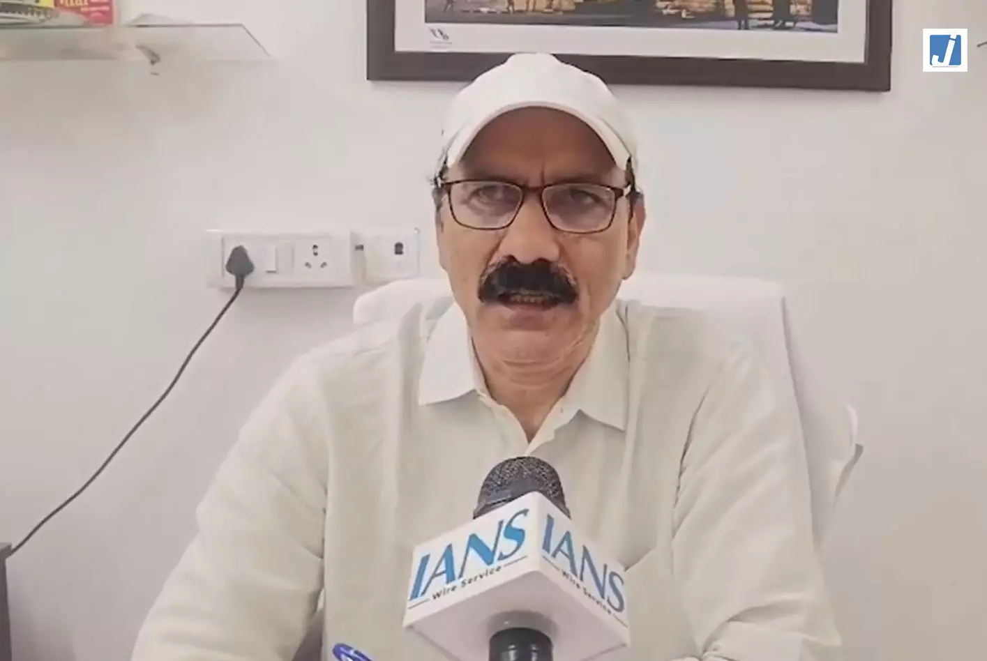 चारधाम यात्रा को लेकर प्रशासन अलर्ट, मानसून से पहले विशेष तैयारियां तेज चारधाम यात्रा को लेकर प्रशासन अलर्ट, मानसून से पहले विशेष तैयारियां तेज