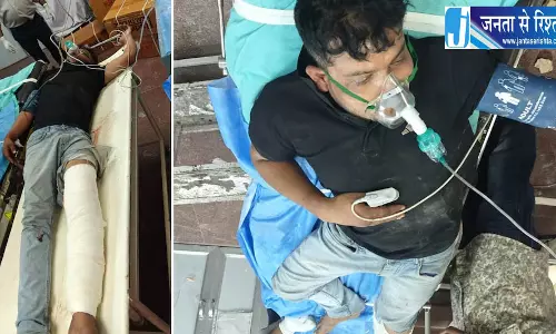पुलिस को चकमा देने की कोशिश, दरिंदे का हाफ एनकाउंटर पुलिस को चकमा देने की कोशिश, दरिंदे का हाफ एनकाउंटर
