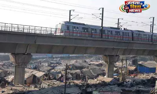 Delhi में 20 लाख लोगों को मिलेंगे पक्के घर Delhi में 20 लाख लोगों को मिलेंगे पक्के घर