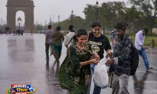 Delhi मानसून में 42% तक गिरा बारिश का स्तर Delhi मानसून में 42% तक गिरा बारिश का स्तर