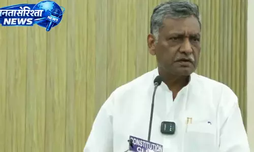 Bihar चुनाव हार के बाद कांग्रेस में घमासान, नेतृत्व पर सवाल उठे Bihar चुनाव हार के बाद कांग्रेस में घमासान, नेतृत्व पर सवाल उठे