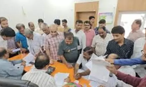 Jaipur: आम जनता की समस्याएं सुनने के लिए विशेष जनसुनवाई का आयोजन Jaipur: आम जनता की समस्याएं सुनने के लिए विशेष जनसुनवाई का आयोजन