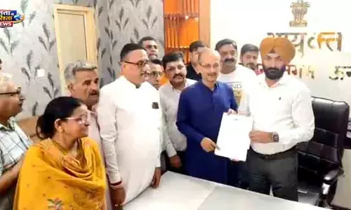 Una में आवारा कुत्तों और पानी मुद्दे पर चर्चा Una में आवारा कुत्तों और पानी मुद्दे पर चर्चा